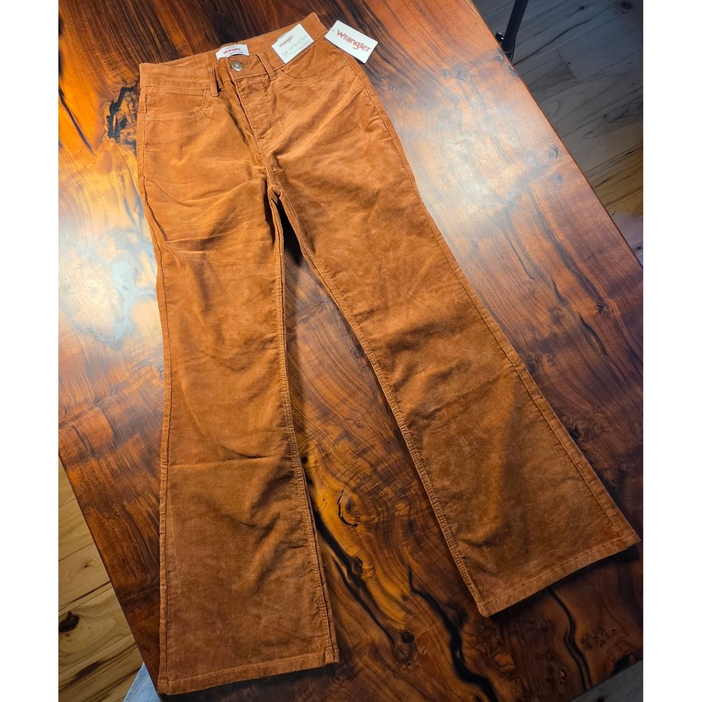 Wrangler High Rise Fierce Flare Rodeo Western Corduroy Festival Boho NWT - Picture 3 of 6